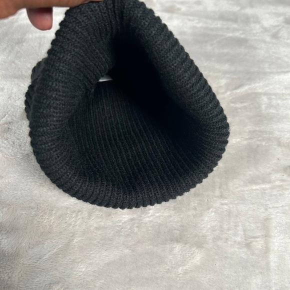 NWT Moncler Berretto Tricot 100% Wool Unisex Beanie Brand New AUTHENTIC Designer - Picture 5 of 8